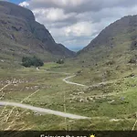 Stay-halfway Between And Tralee 3* كيلارني