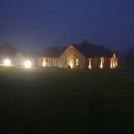 Stay-halfway Between And Tralee Cill Airne