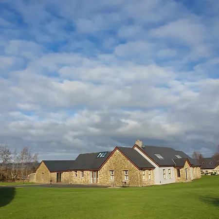 Stay-halfway Between And Tralee 3*