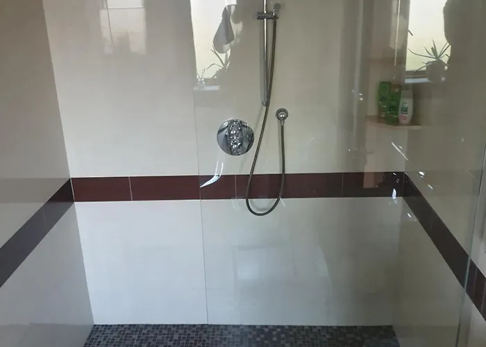 Stay-halfway Between And Tralee 3* Killarney